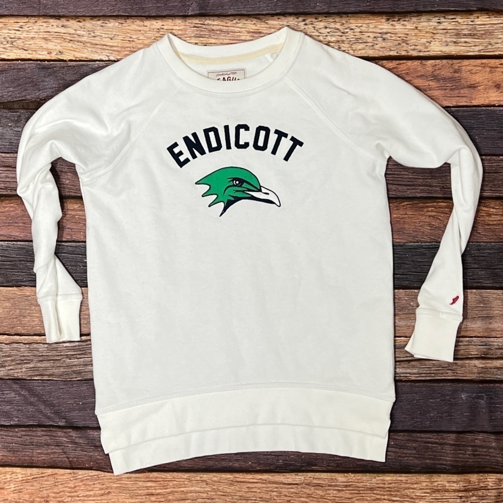 Endicott College Massachusetts Womens League Retro Crewneck Sweatshirt